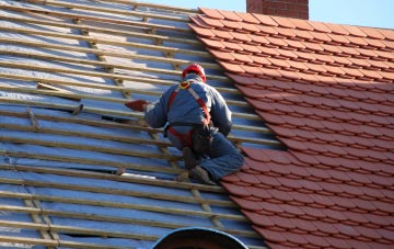 roof tiles Avebury, Wiltshire