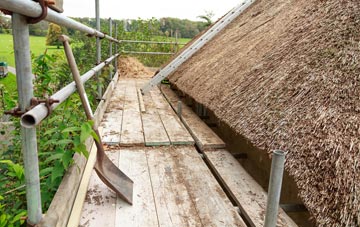advantages of Avebury thatch roofing